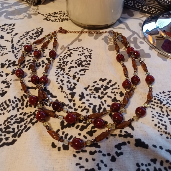 Vintage Beaded Necklace - Picture 3 of 4